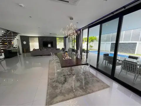 5 Bedroom House for Sale in Pratumnak Hill, Pattaya, Thailand — 5-bedroom House — photo 3