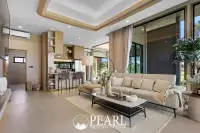 3 Bedroom House for Sale in Baan Pattaya 7 (Ascent) master bedroom with ensuite