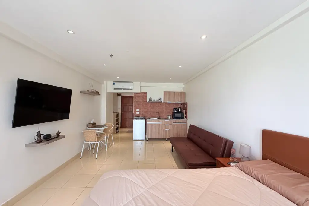 Studio Condo for Sale at Rimhad Jomtien Condominium S2, Pattaya, Thailand — Condo — photo 1