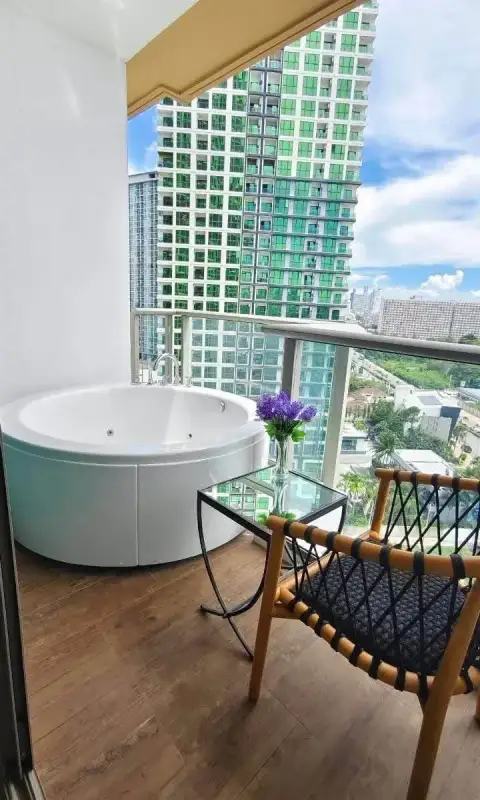 1 Bedroom Condo for Rent at Riviera Ocean Drive private balcony with jacuzzi tub and city view