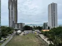 2 Bedroom Condo for Sale at Riviera Wong Amat Beach, Pattaya, Thailand — 2-bedroom Condo — photo 2