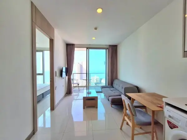 1 Bedroom Condo for Sale at Riviera Wong Amat Beach