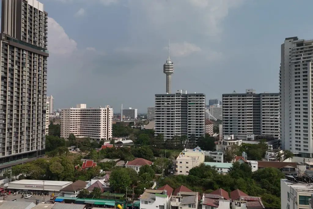 1 Bedroom Condo for Sale at Sea Sky By Sand, Pattaya, Thailand — 1-bedroom Condo — photo 1