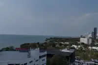 1 Bedroom Condo for Sale at Sea Sky By Sand, Pattaya, Thailand — 1-bedroom Condo — photo 1