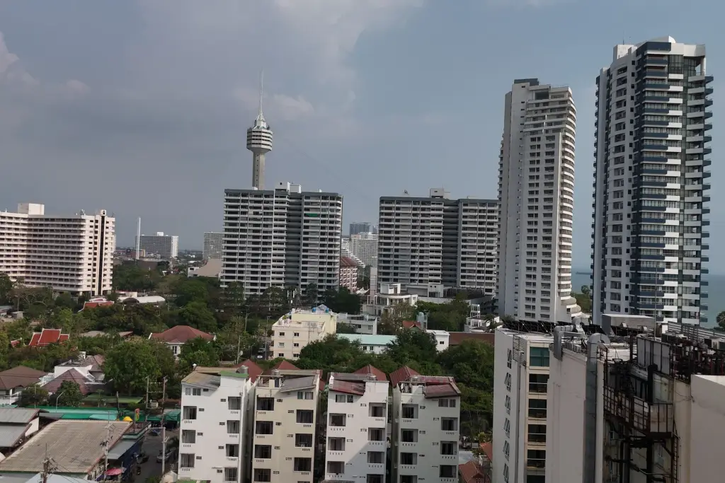 1 Bedroom Condo for Sale at Sea Sky By Sand, Pattaya, Thailand — 1-bedroom Condo — photo 1