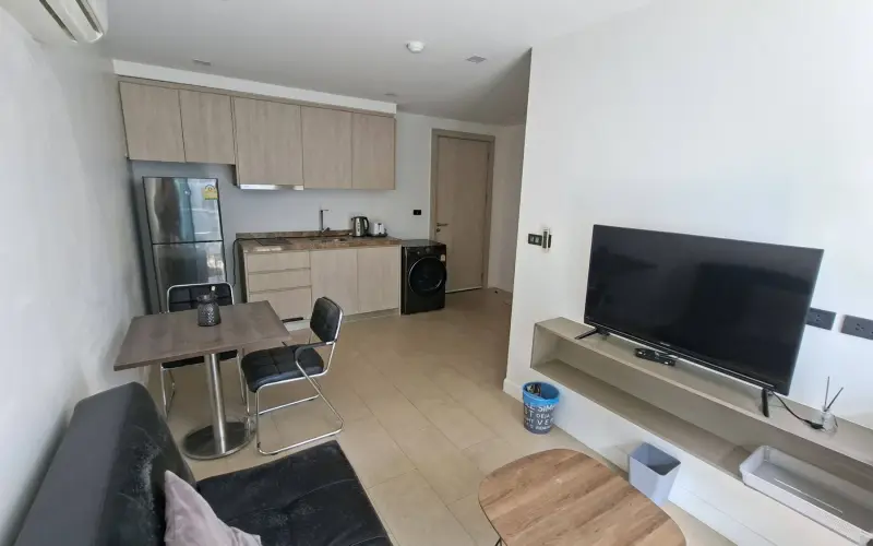 2 Bedroom Condo for Sale at Sea Zen – Condo for Sale in Pattaya