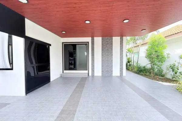 3 Bedroom House for Sale in Mabprachan