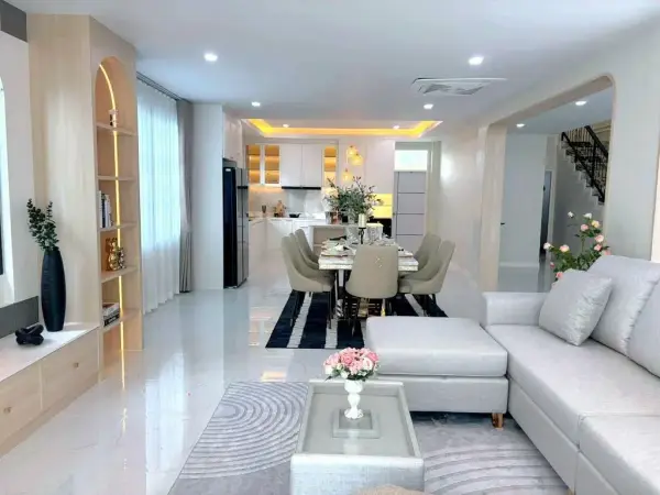 4 Bedroom House for Sale in Mabprachan