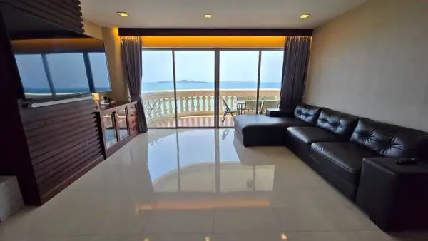 3 Bedroom Condo for Rent at Sky Beach