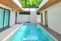 4 Bedroom House for Sale in Pattaya private swimming pool
