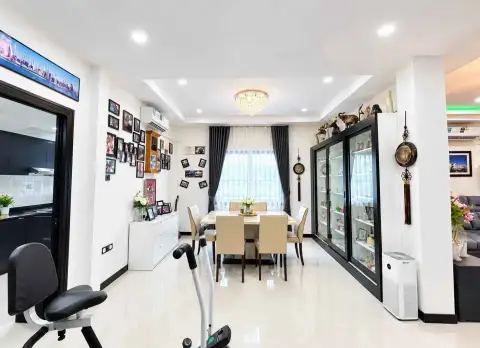 3 Bedroom House for Sale in Mabprachan, Pattaya, Thailand — 3-bedroom House — photo 4