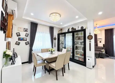 3 Bedroom House for Sale in Mabprachan, Pattaya, Thailand — 3-bedroom House — photo 5