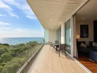 2 Bedroom Condo for Sale at The Cove Pattaya, Pattaya, Thailand — 2-bedroom Condo — photo 2