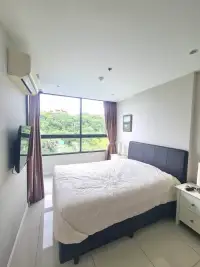 1 Bedroom Condo for Sale at The Point Pratumnak, Pattaya, Thailand — 1-bedroom Condo — photo 2
