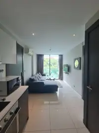 1 Bedroom Condo for Sale at The Point Pratumnak, Pattaya, Thailand — 1-bedroom Condo — photo 5