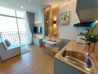 1 Bedroom Condo for Sale at The Twin Tower Jomtien Beach Pattaya, Pattaya, Thailand — 1-bedroom Condo — photo 2