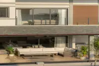 3 Bedroom Villa for Sale in Bang Lamung fully equipped kitchen with island