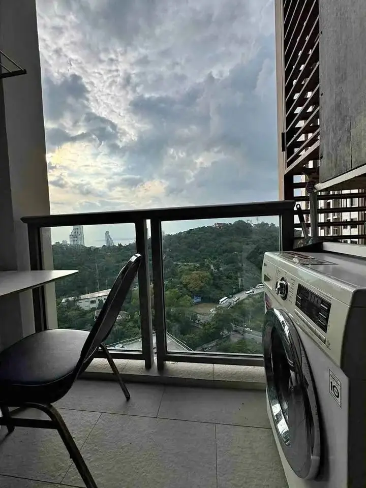 1 Bedroom Condo for Sale at Unixx South Pattaya, Pattaya, Thailand — 1-bedroom Condo — photo 1