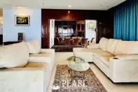 2 Bedroom Condo for Sale in Baan Haad Uthong Condominium modern kitchen with appliances