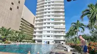 2 Bedroom Condo for Sale at View Talay 6, Pattaya, Thailand — 2-bedroom Condo — photo 1