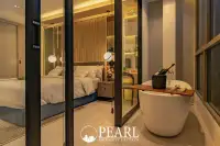 1 Bedroom Condo for Sale in SKYPARK Lucean Jomtien Pattaya living room with modern decor