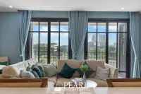 2 Bedroom Condo for Sale & Rent at Espana Condo Resort second bedroom with twin beds