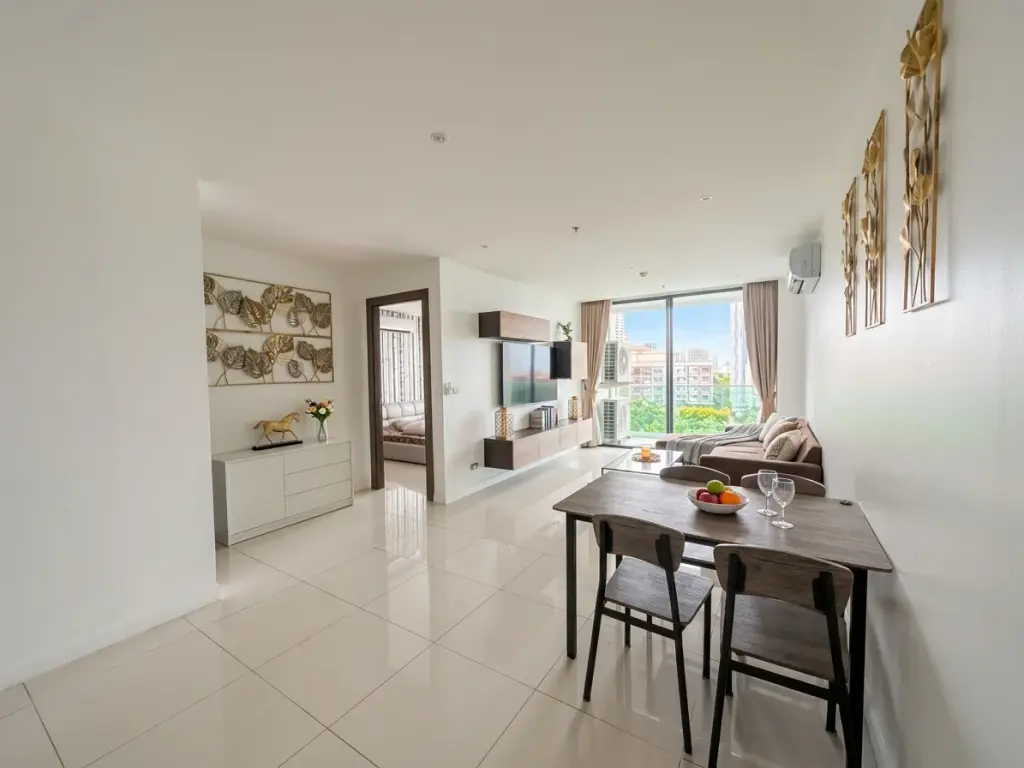 1 Bedroom Condo for Sale at The Point Pratumnak, Pattaya, Thailand — 1-bedroom Condo — photo 1