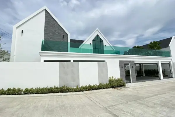 3 Bedroom House for Sale at Larelana Villa