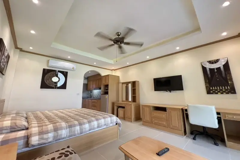 Studio Condo for Sale & Rent at Baan Suan Lalana – Condo for Rent in Pattaya