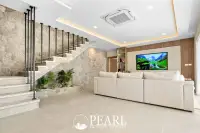 7 Bedroom House for Sale in Huay Yai modern kitchen