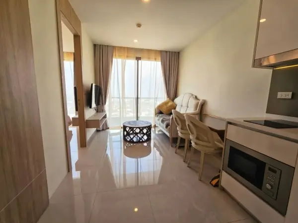 1 Bedroom Condo for Sale at The Riviera Jomtien