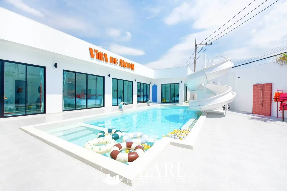 7 Bedroom House for Sale in Central Pattaya