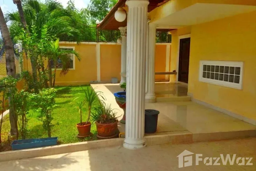 Eakmongkol Chaiyapruek1