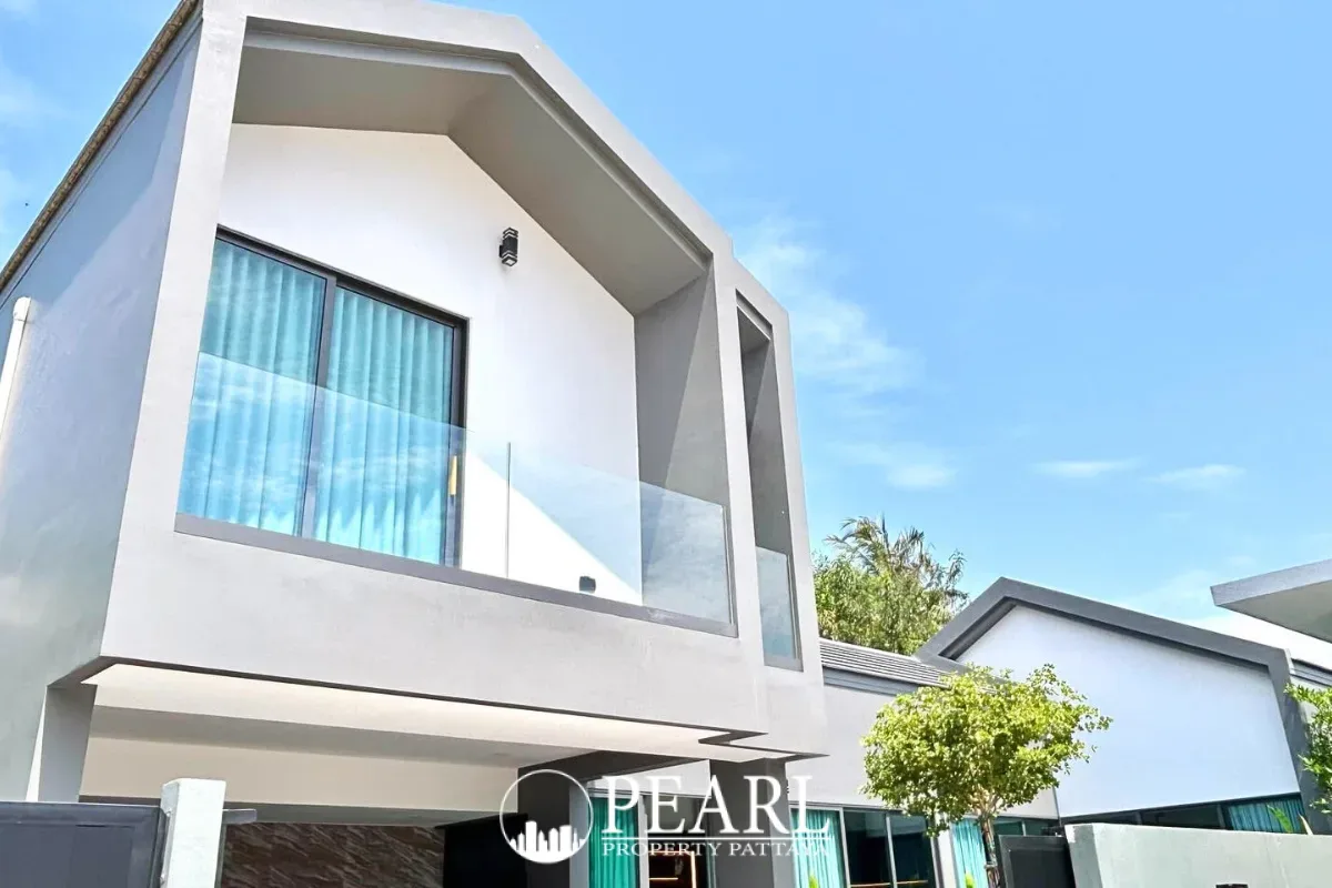 4 Bedroom House for Sale in The Hamlet Pattaya