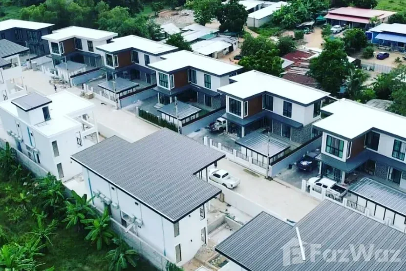 Aqua Pool Villa by Vinyx Pattaya