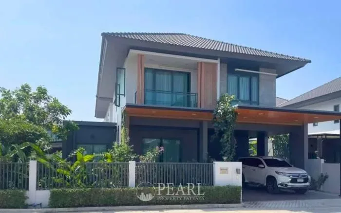 4 Bedroom House for Sale in East Pattaya