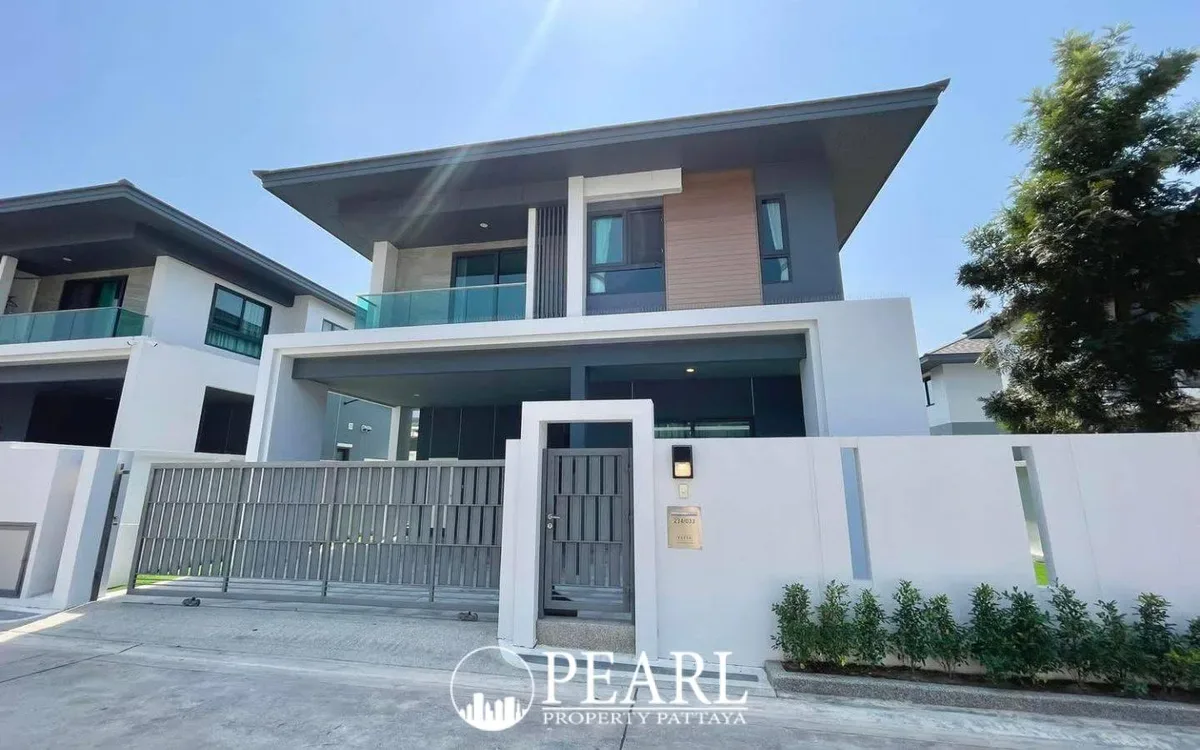 3 Bedroom House for Sale in Patta Ville