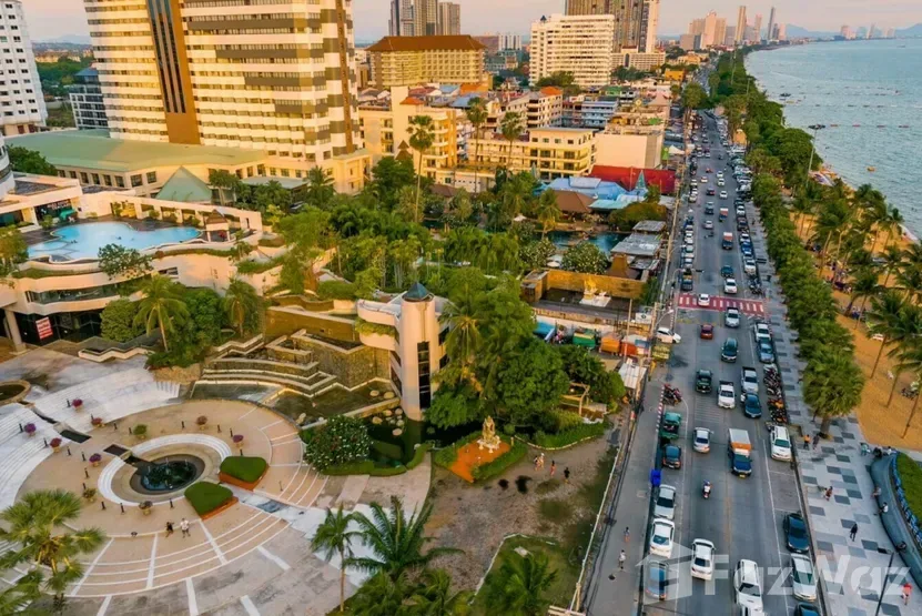 Jomtien Plaza Condotel