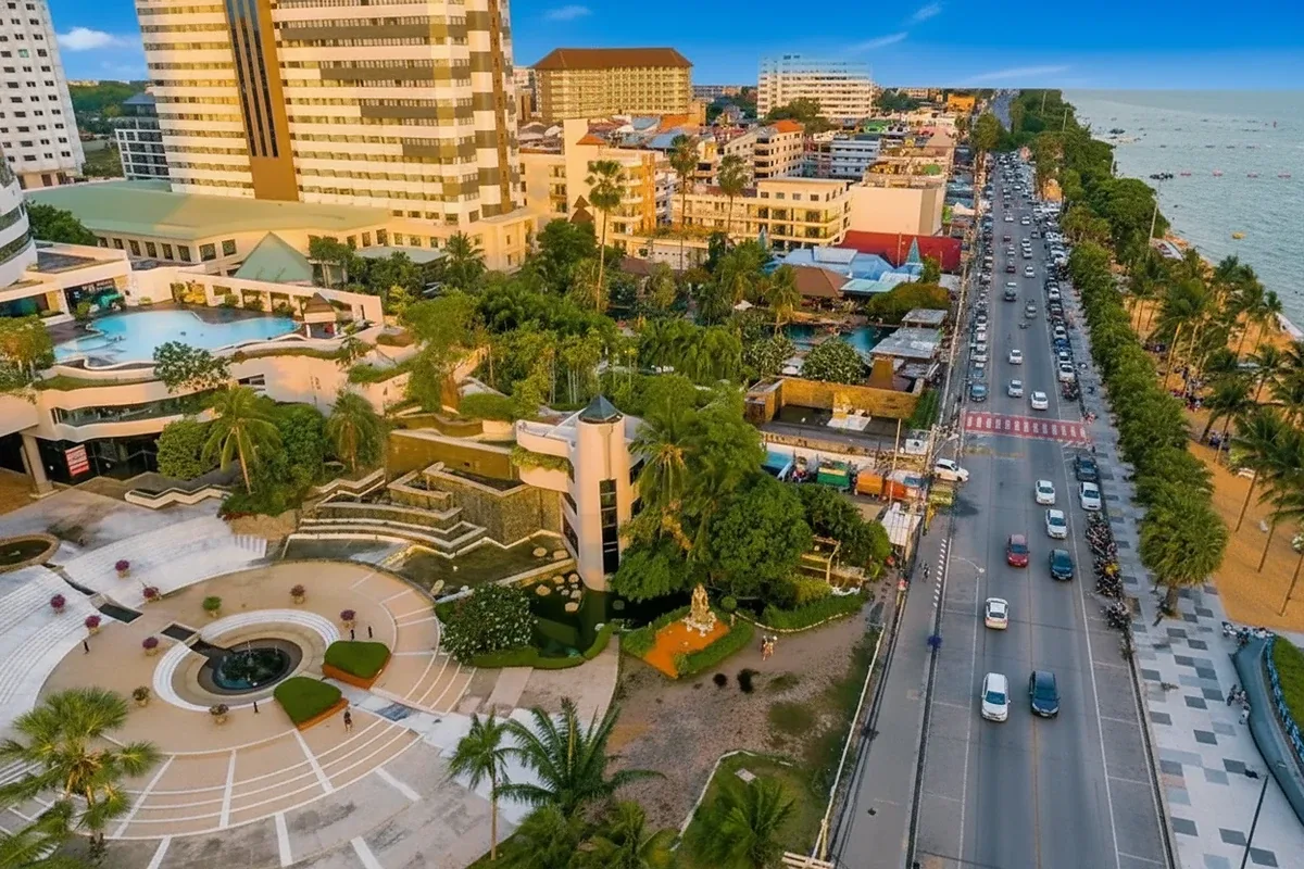 Jomtien Plaza Condotel