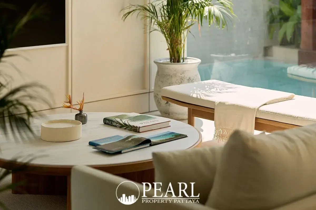 3 Bedroom Villa for Sale in Na Chom Thian master bedroom with ensuite