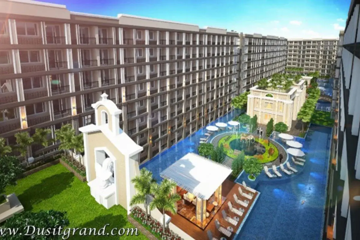 2 Bedroom Condo for Sale at Dusit Grand Park 2 spacious living room