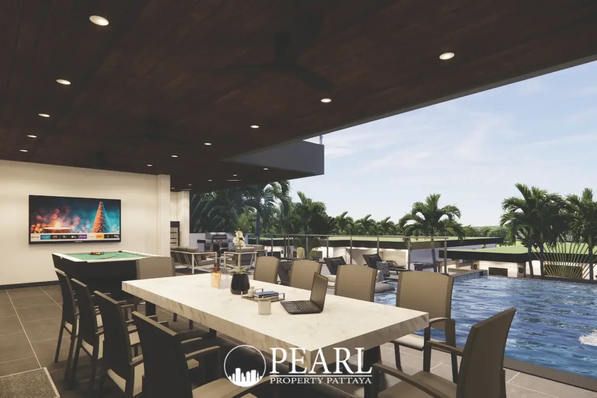 6 Bedroom House for Sale in Siam Royal View Lakeside spacious living room with modern furniture