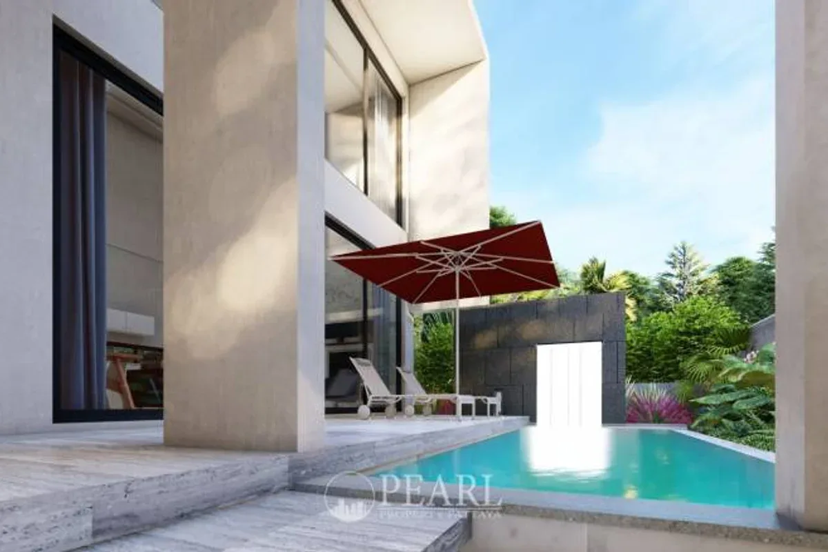 3 Bedroom House for Sale in Layan Bangsare Beach spacious living room with natural light