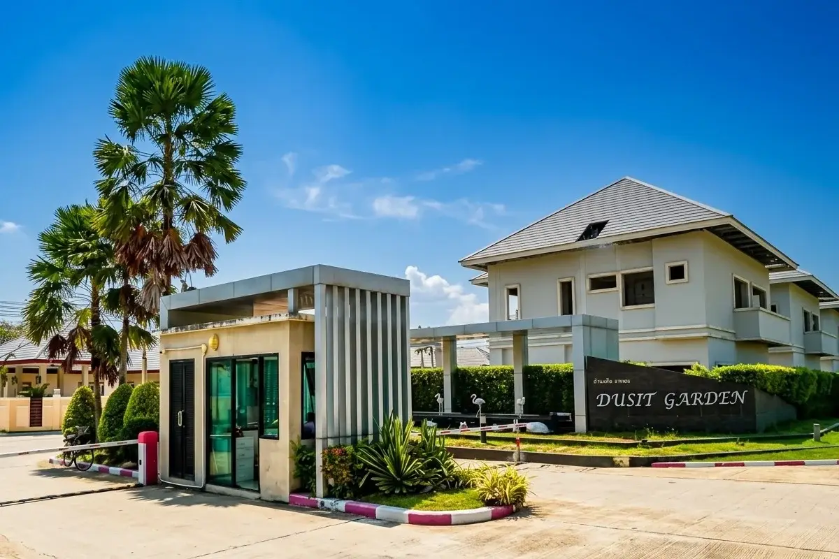 Baan Dusit Garden 6