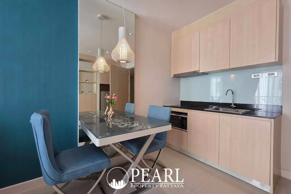 1 Bedroom Condo for Sale in Grande Caribbean bathroom with shower