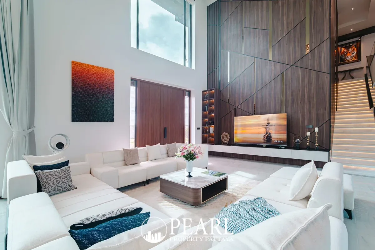 5 Bedroom House for Sale in Opal Village modern kitchen with island