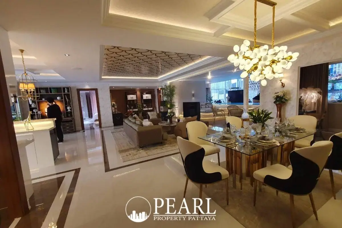 2 Bedroom Condo for Sale in The Riviera Malibu living room with ocean view