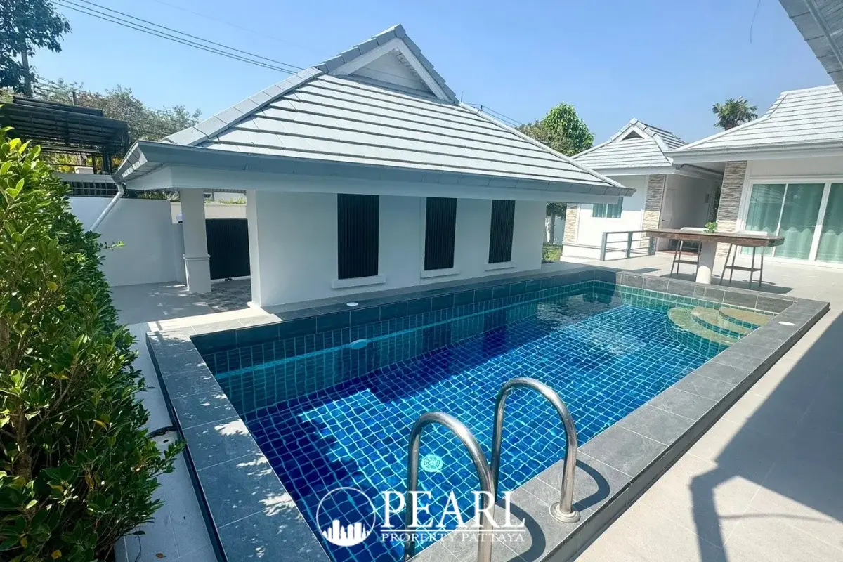 3 Bedroom House for Sale in Impress House Village spacious living room with modern furniture