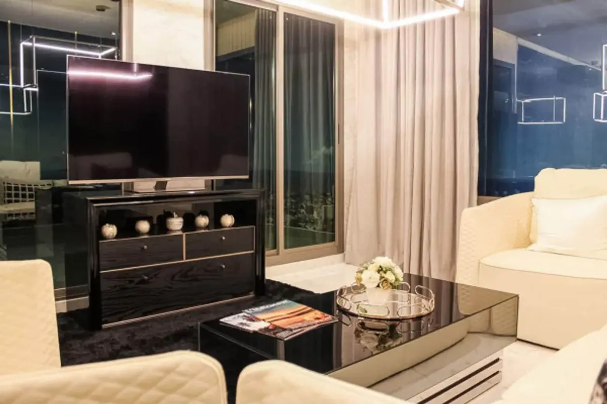 2 Bedroom Condo for Sale in Grand Solaire Pattaya dining area with table and chairs