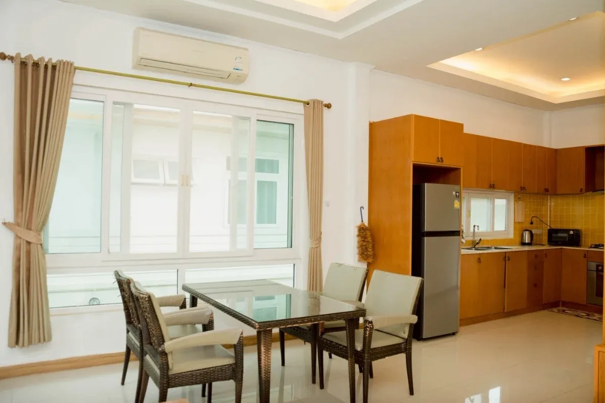 6 Bedroom House for Sale & Rent at Amorn Village, Bang Lamung, Pattaya — 6-bedroom House — photo 4